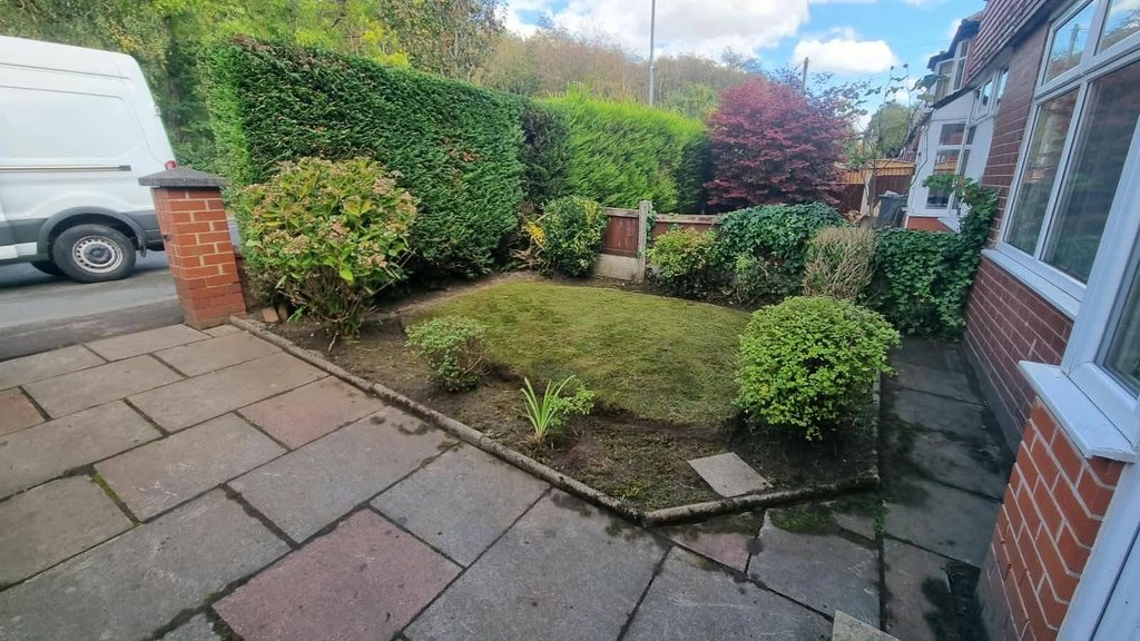 Front garden after a tidy